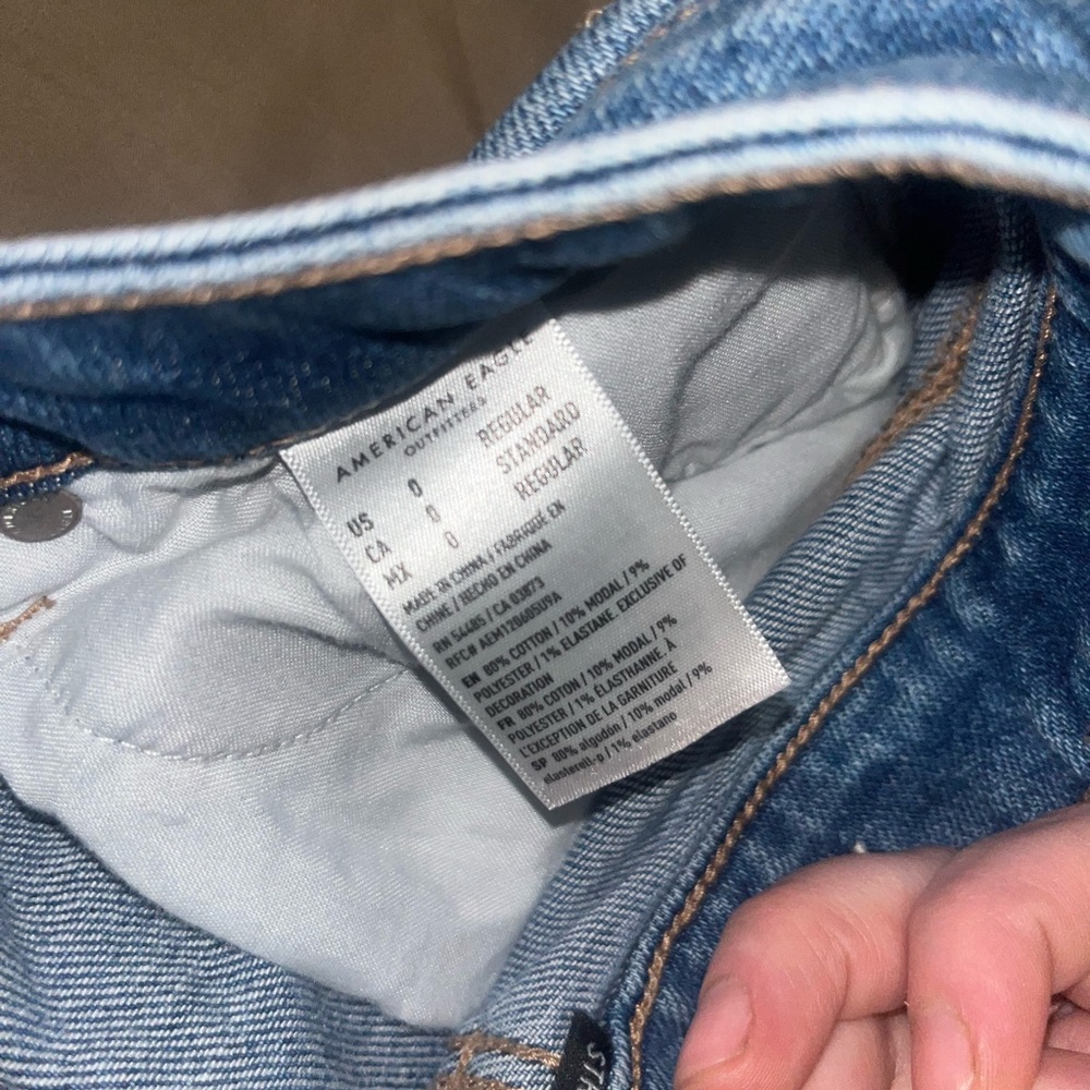 American eagle jeans - Picture 3 of 4